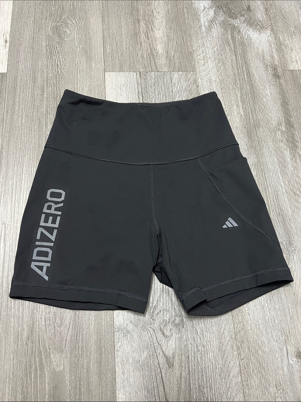 Adidas Aeroready Adizero tight fit bike short / size S